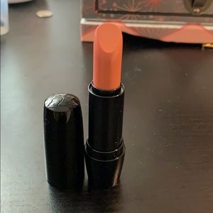 Lancôme color design lipstick 126 Natural Beauty